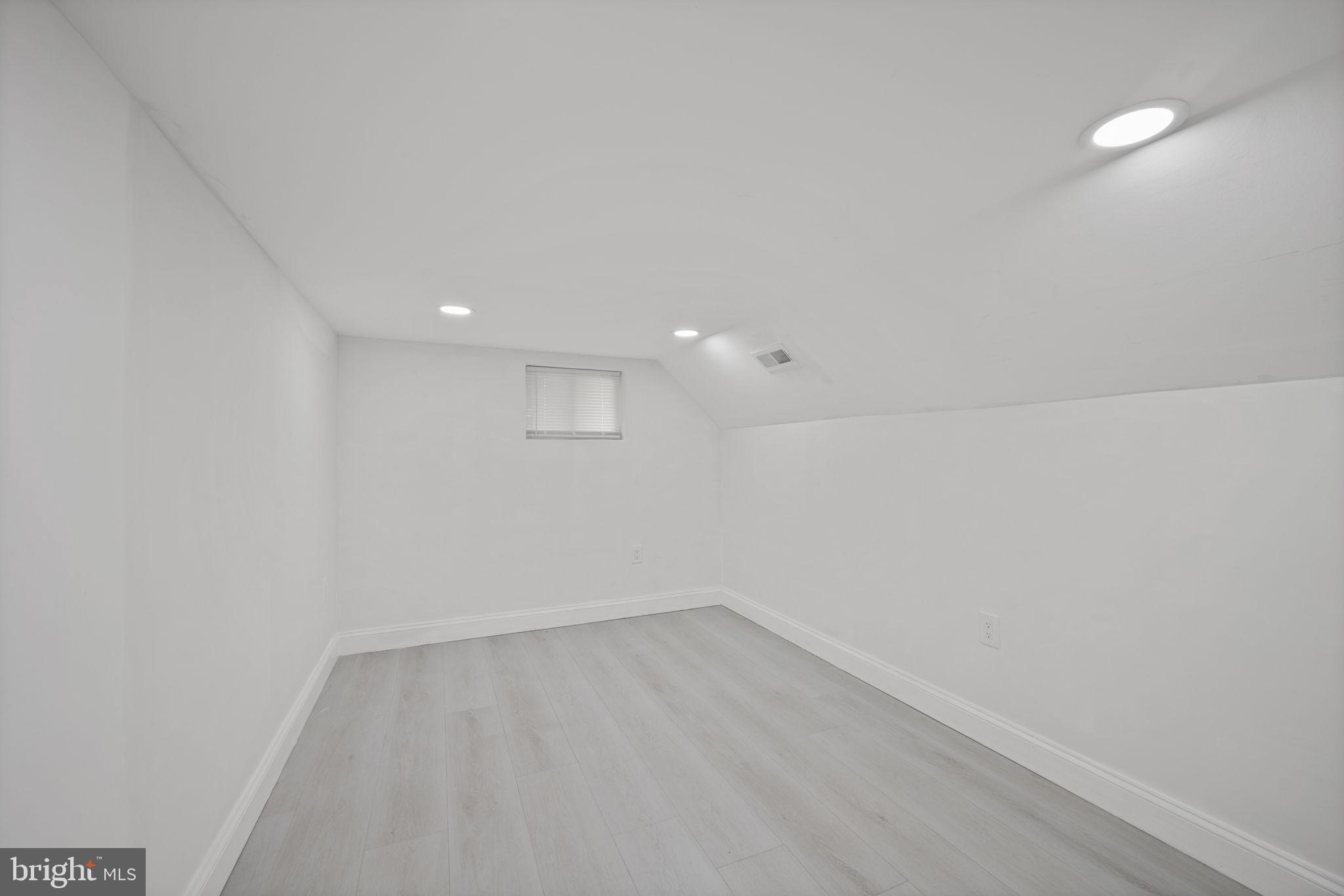 BATTLE GROVE - Residential