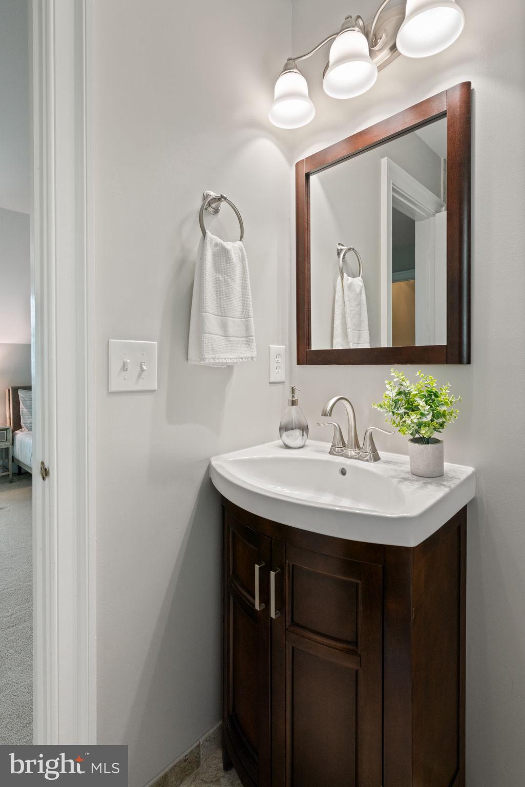 6410 NOBLE ROCK COURT
