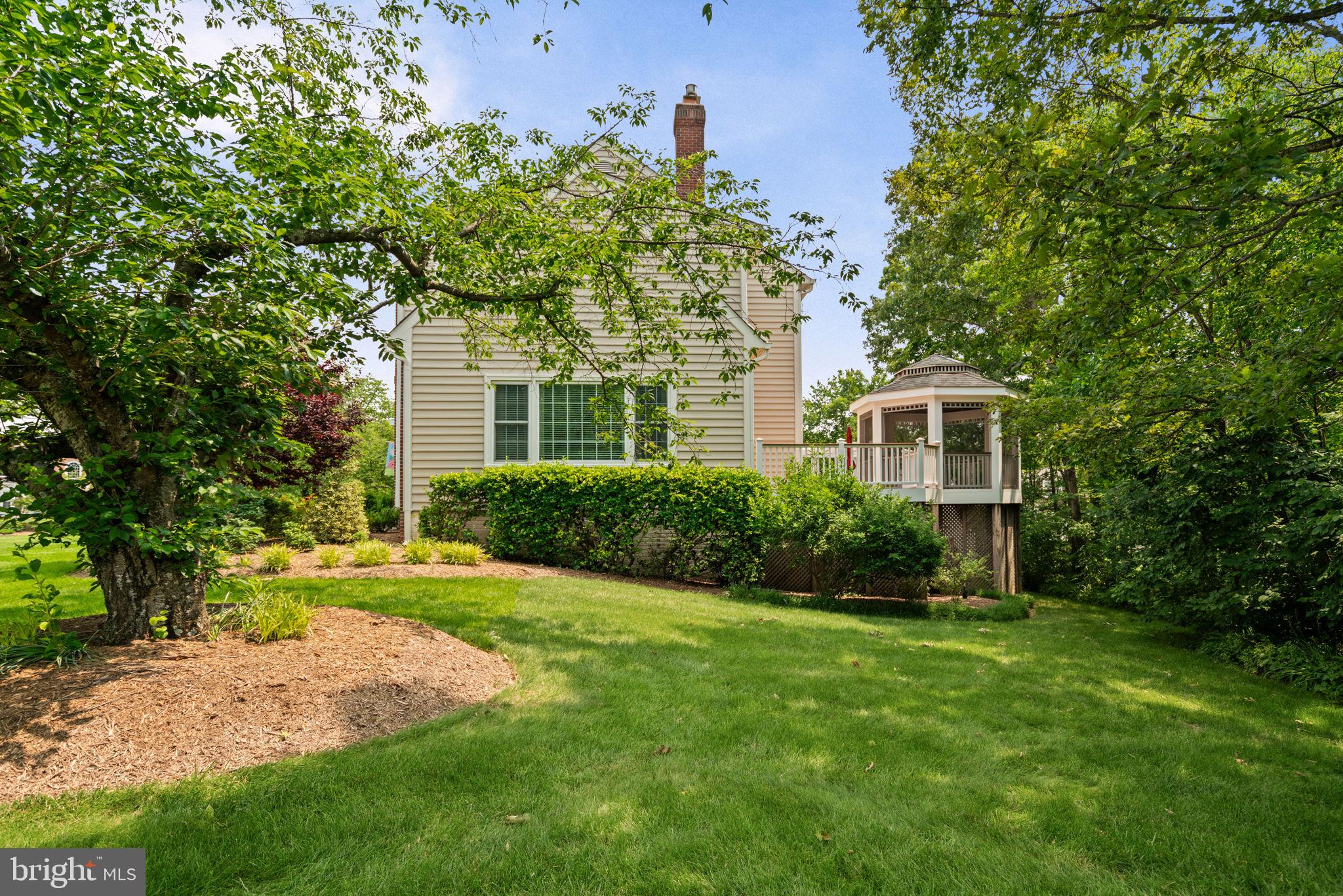 LITTLE ROCKY RUN - Residential