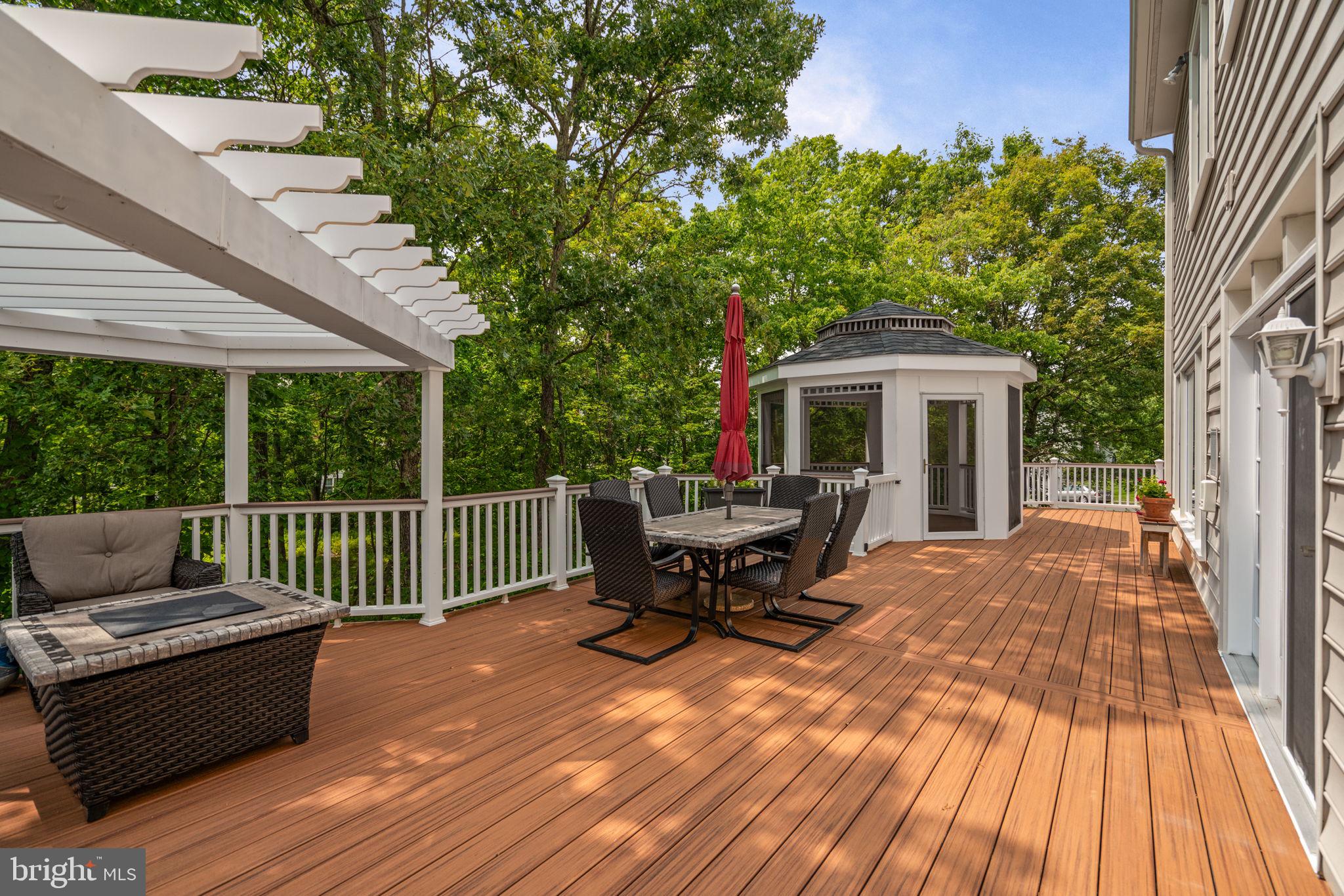 LITTLE ROCKY RUN - Residential