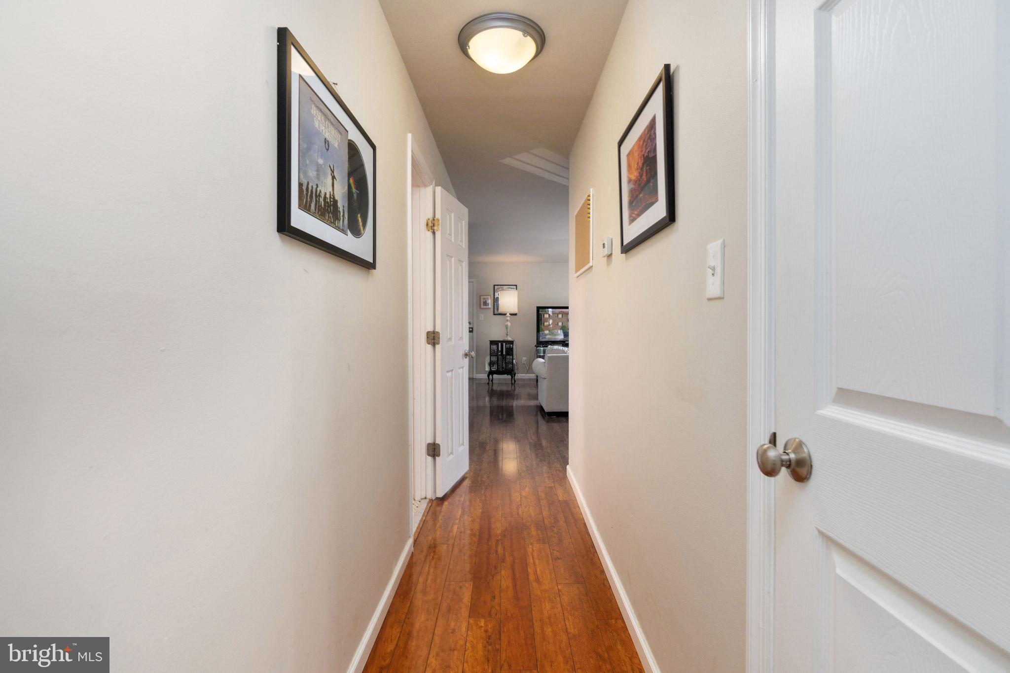 WESTWOOD COMMONS - Residential Lease