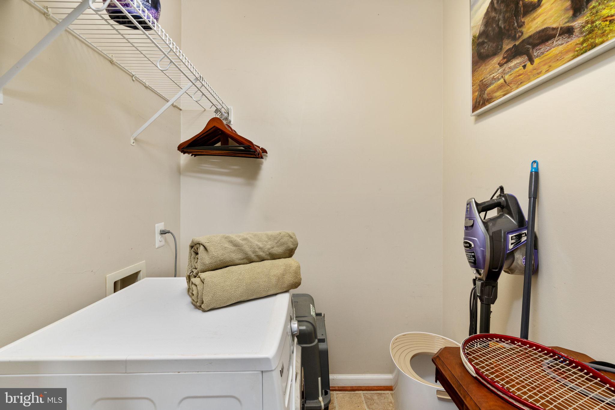 WESTWOOD COMMONS - Residential Lease