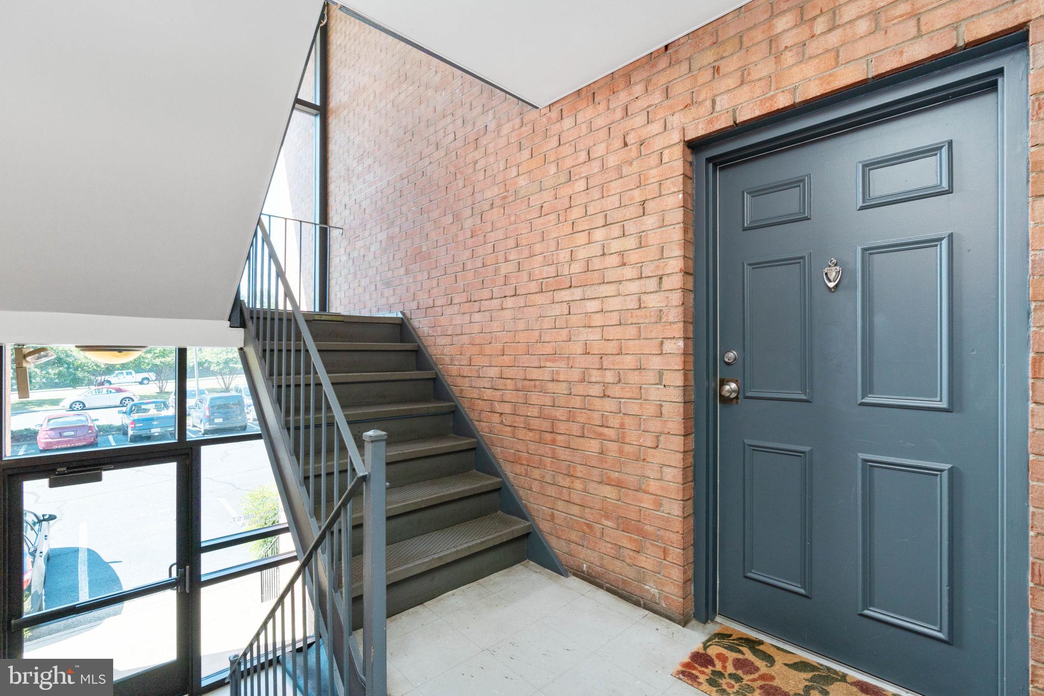 WESTWOOD COMMONS - Residential Lease