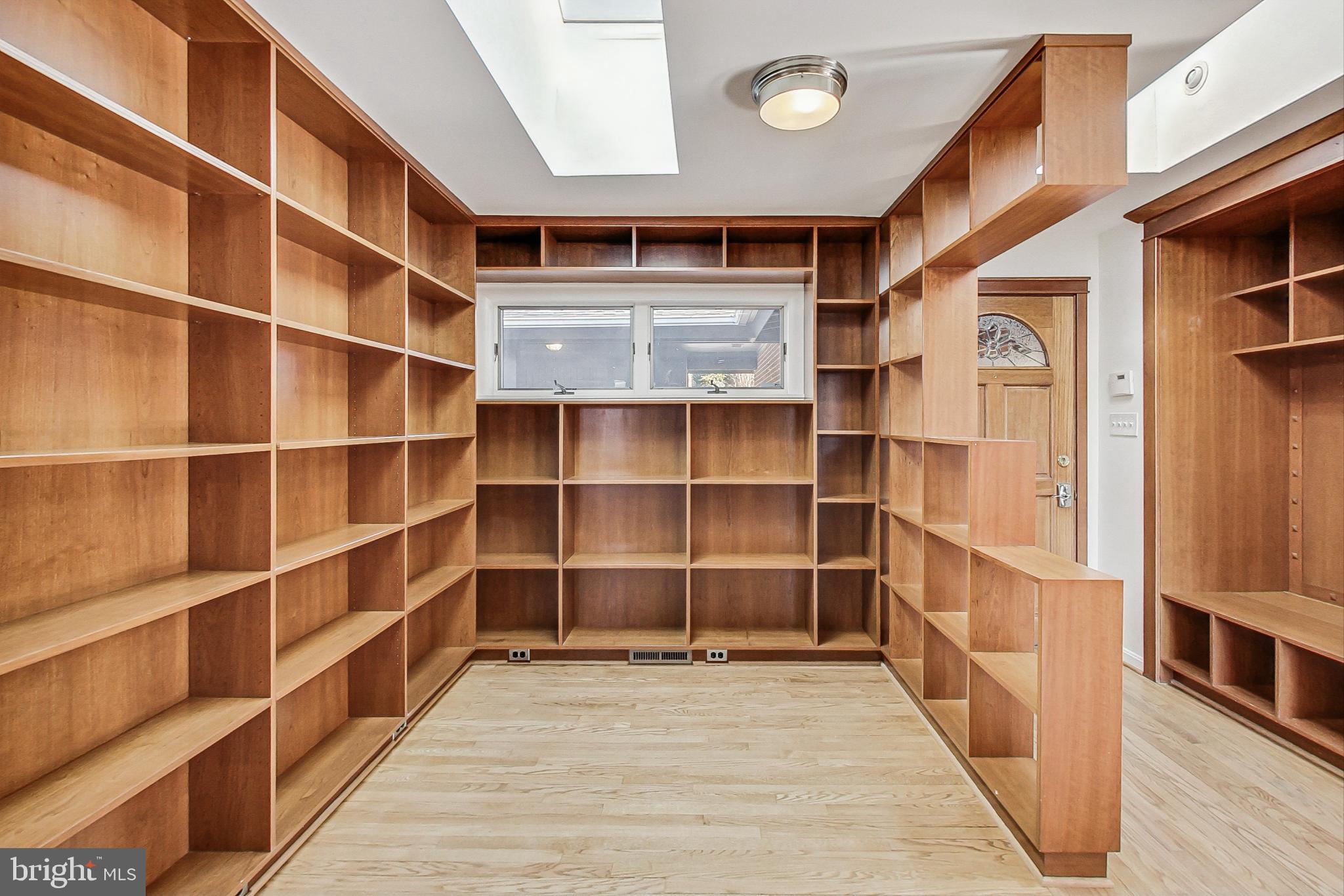 DOWDEN TERRACE - Residential