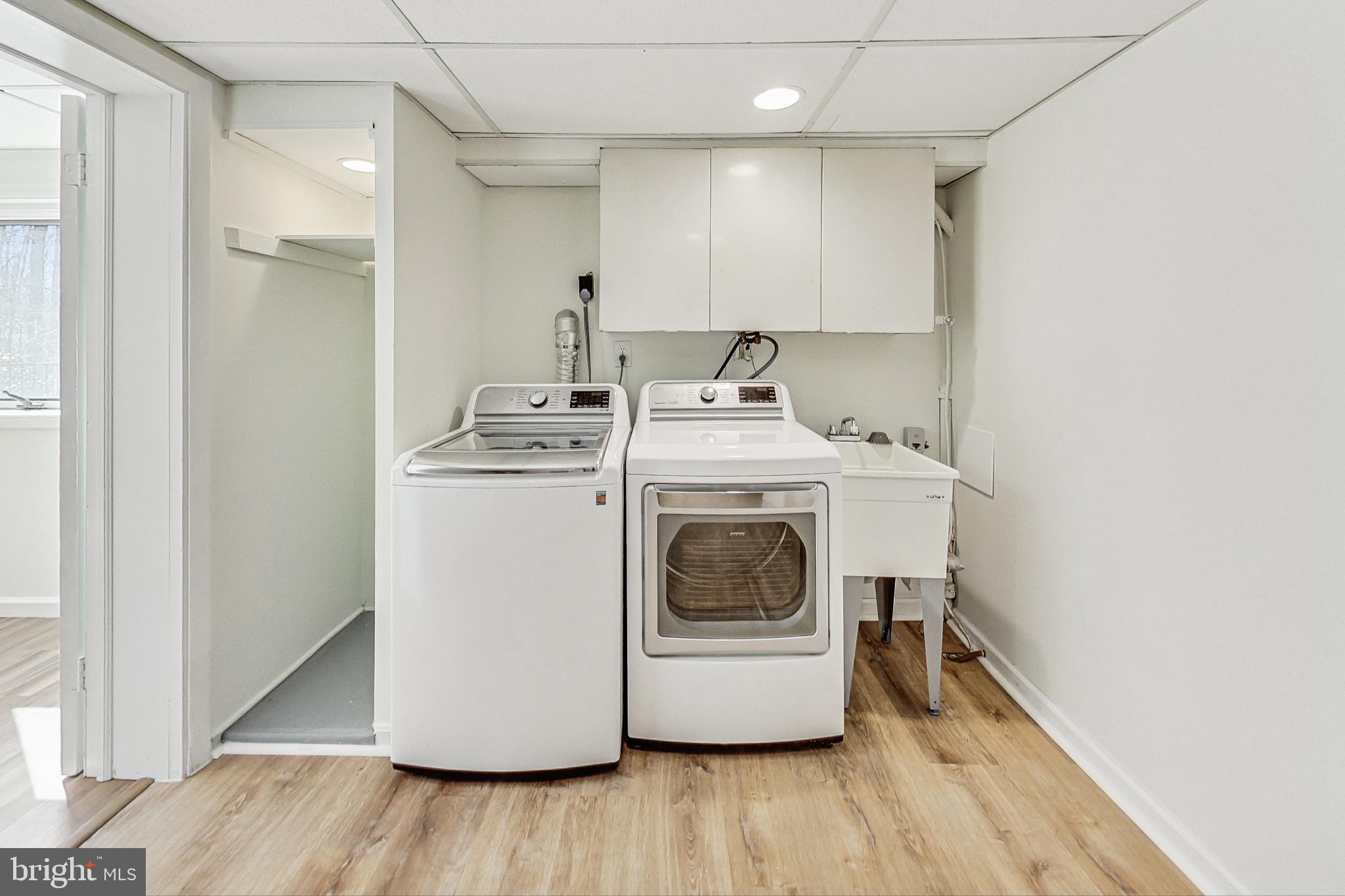 DOWDEN TERRACE - Residential