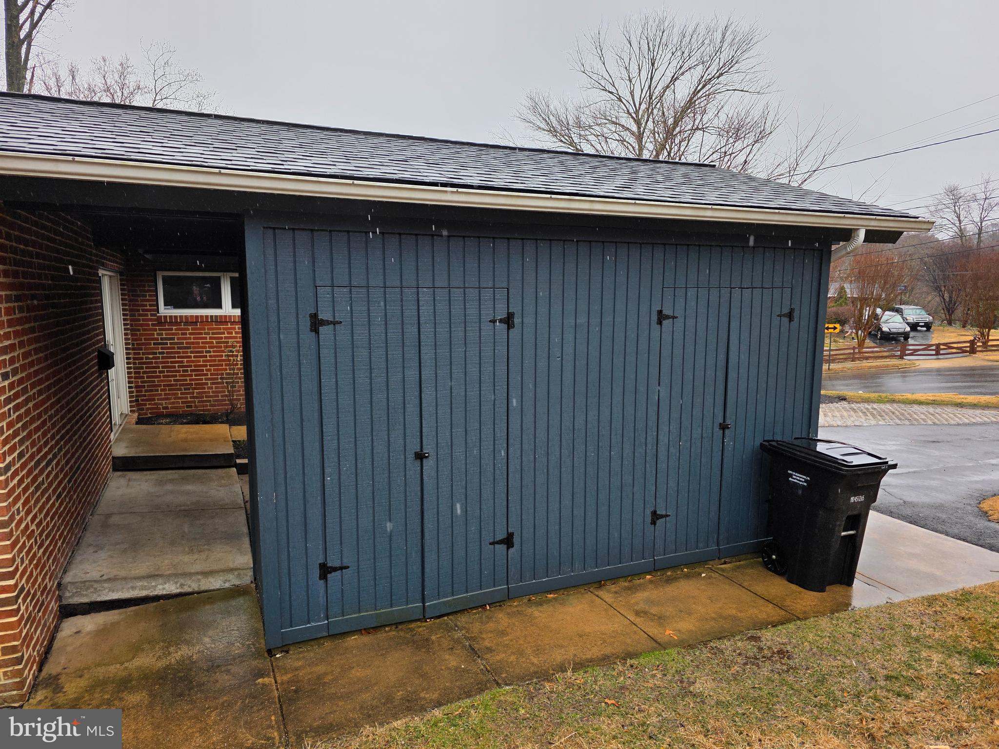 DOWDEN TERRACE - Residential