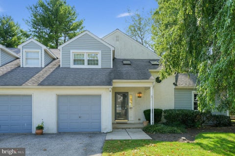 Photo of 97 Hunters Run, NEWTOWN SQUARE, PA 19073 (MLS # PADE2123886)