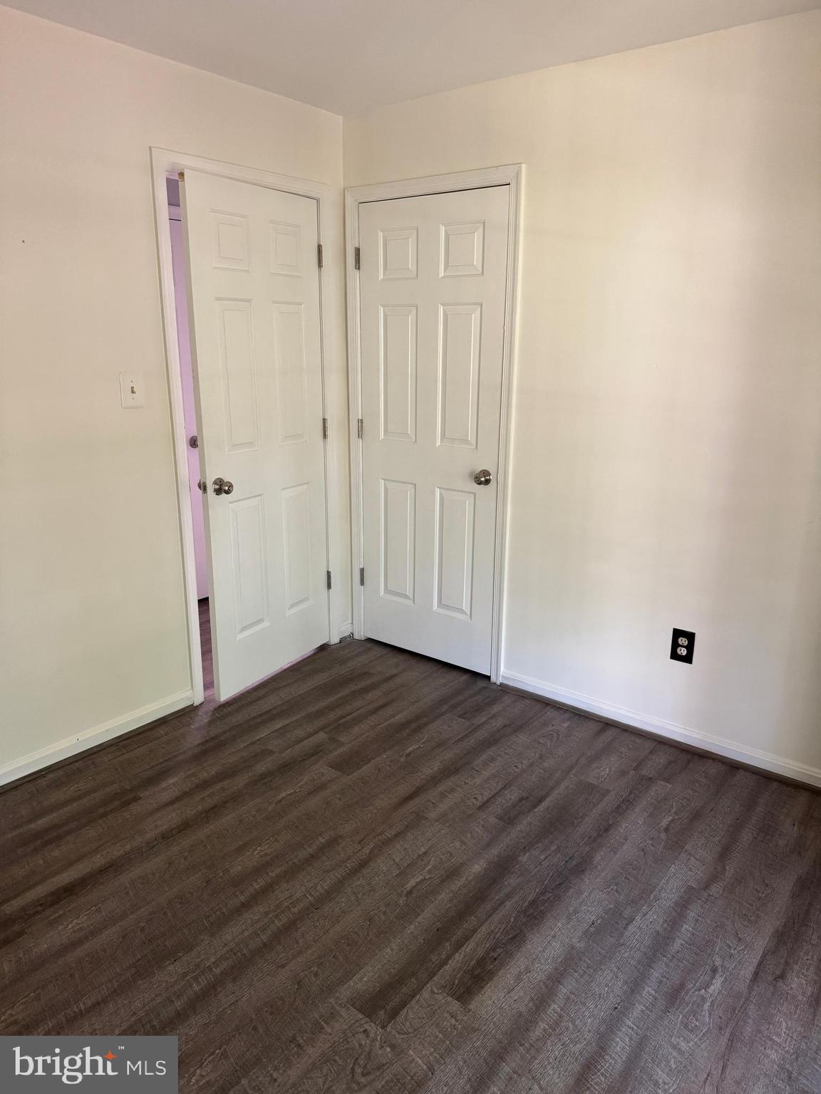 BRISTOL HOUSE - Residential Lease