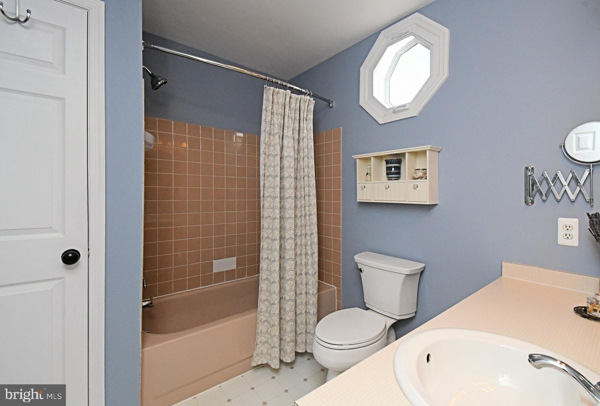 CANTERBURY - Residential