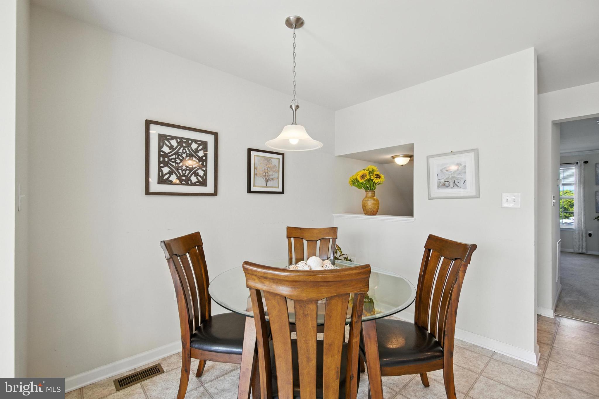 KENSINGTON TERRACE - Residential