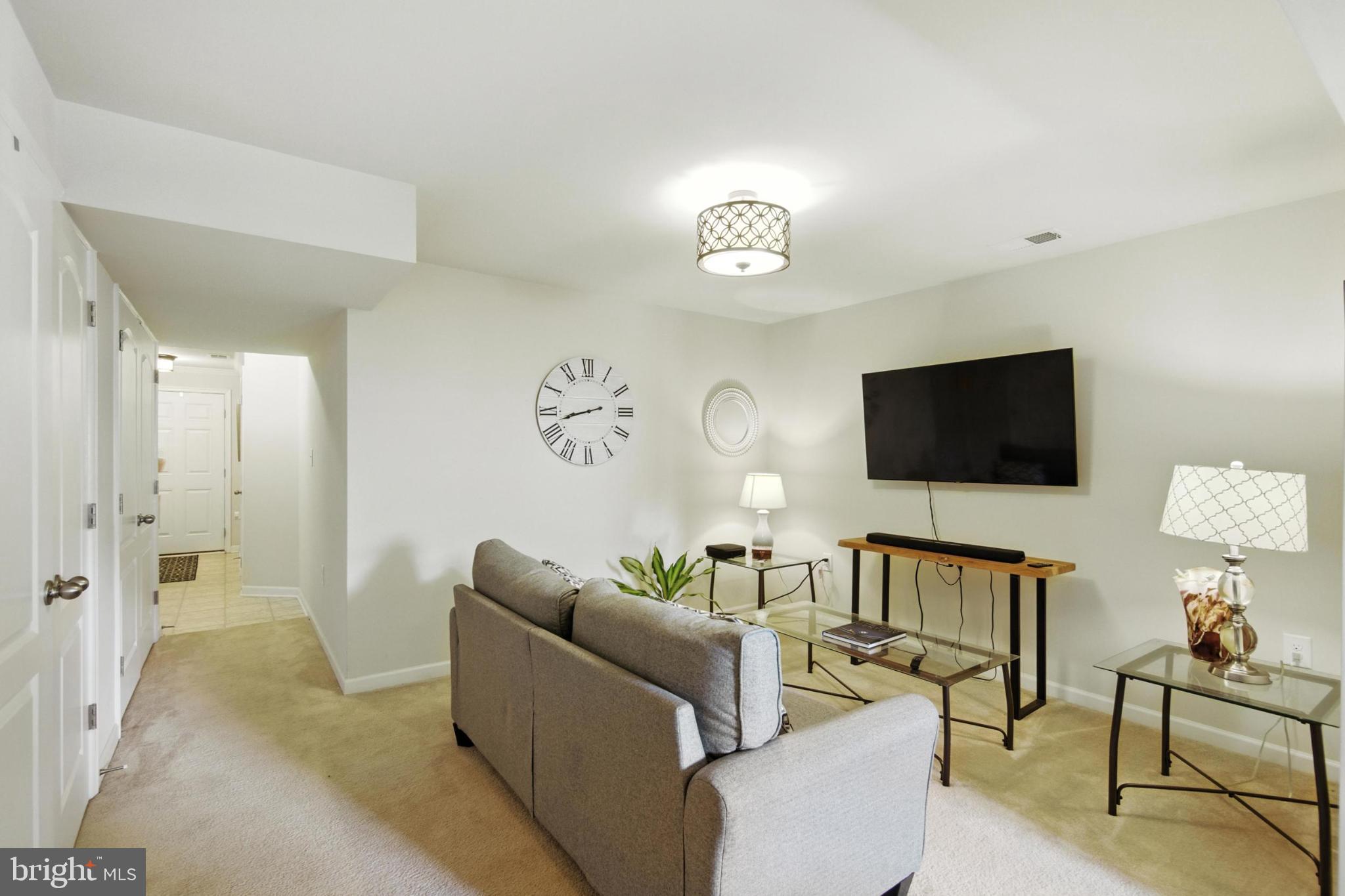 KENSINGTON TERRACE - Residential