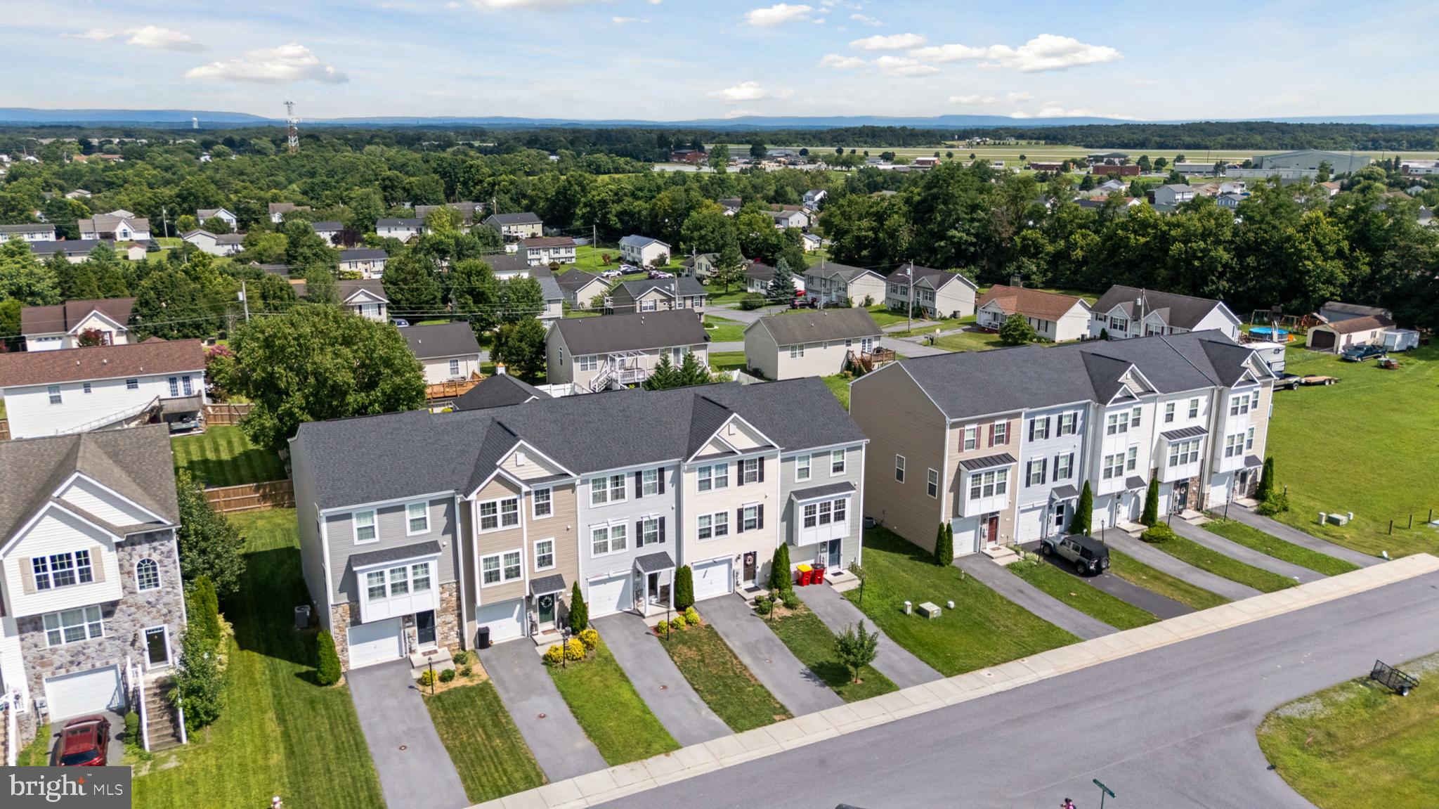 KENSINGTON TERRACE - Residential