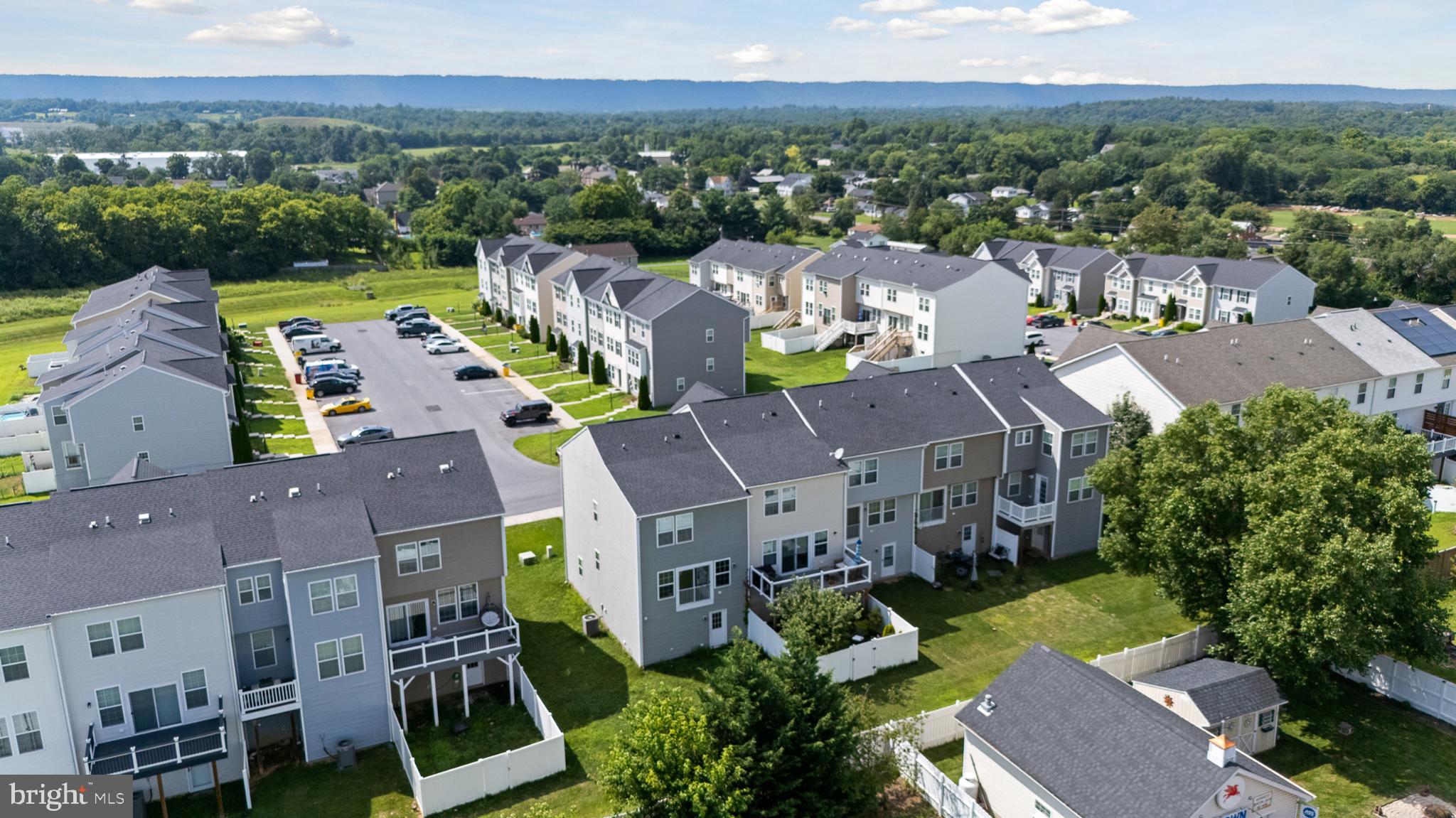 KENSINGTON TERRACE - Residential