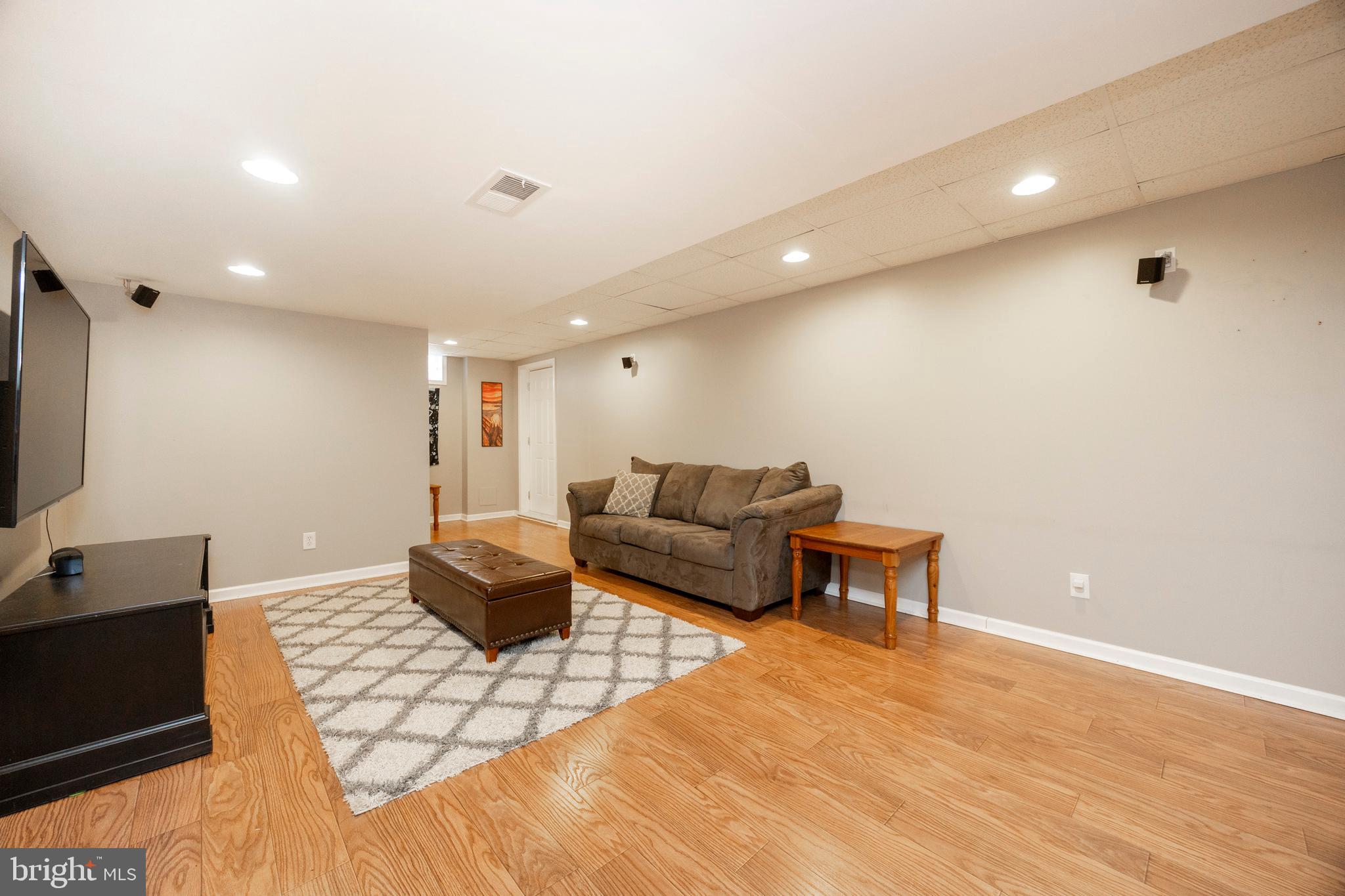 PENNWOOD FARMS - Residential