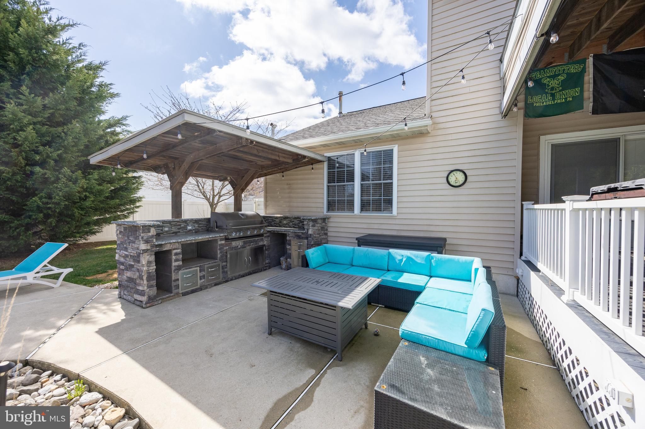 PENNWOOD FARMS - Residential