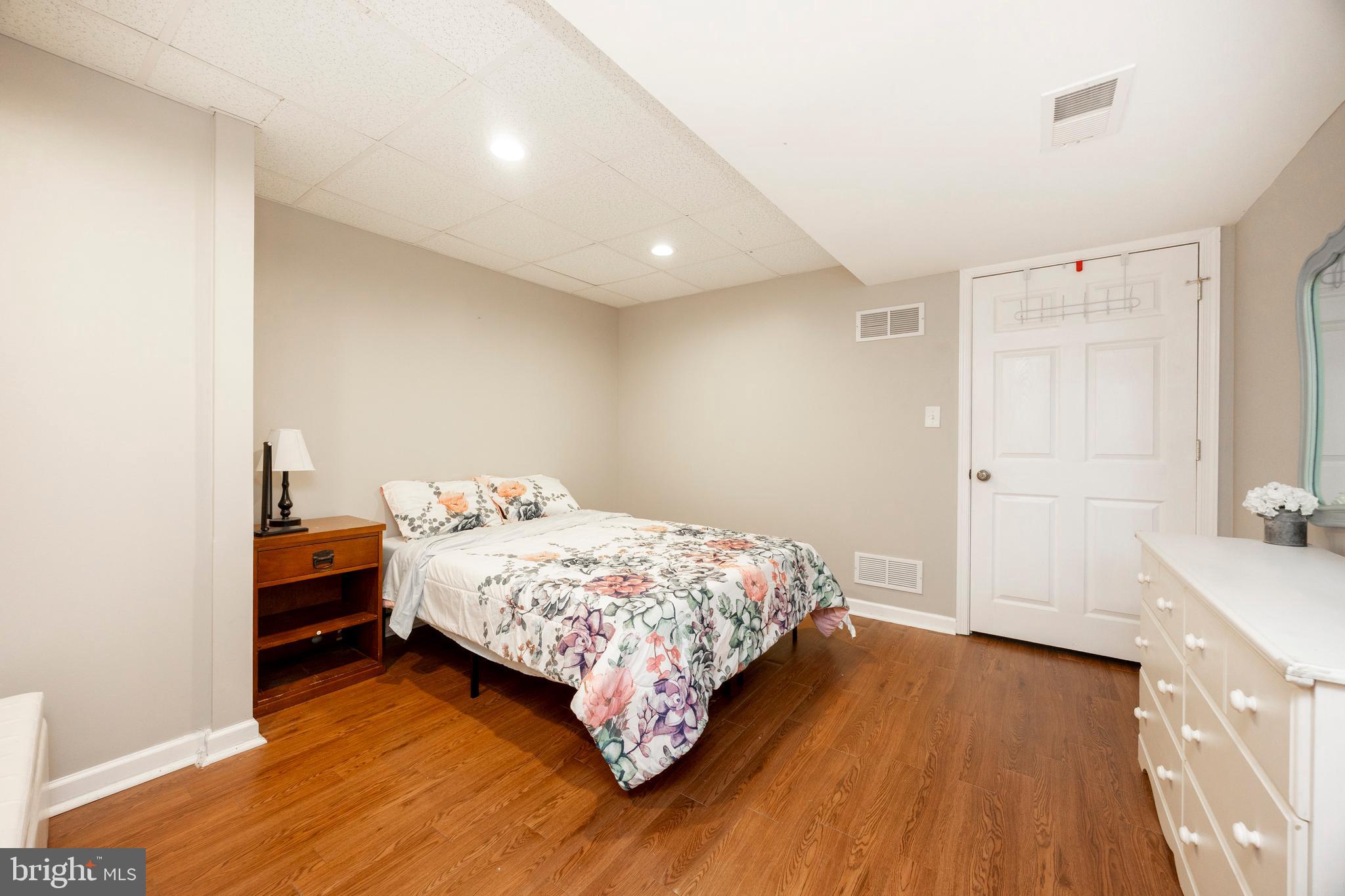 PENNWOOD FARMS - Residential