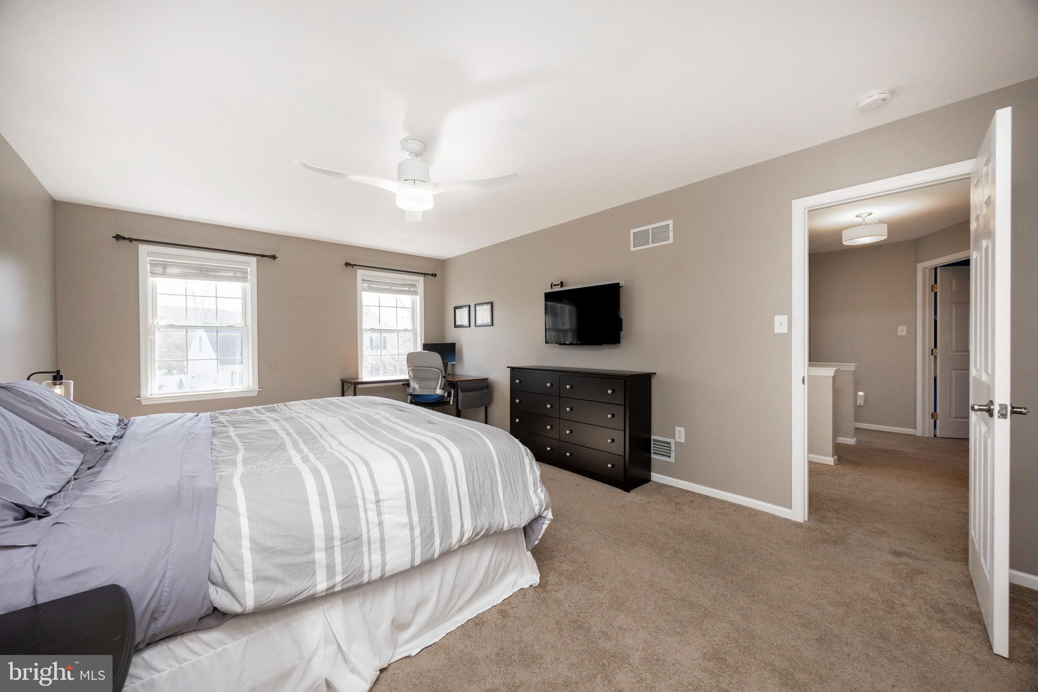 PENNWOOD FARMS - Residential