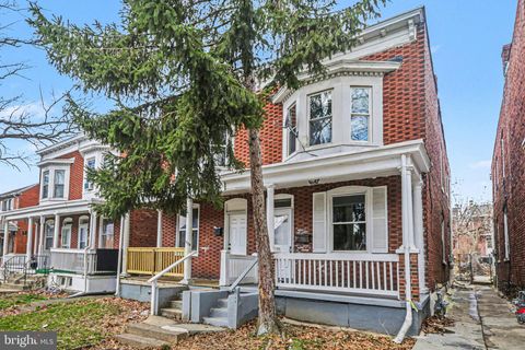 1814 BOAS STREET HARRISBURG PA 17103