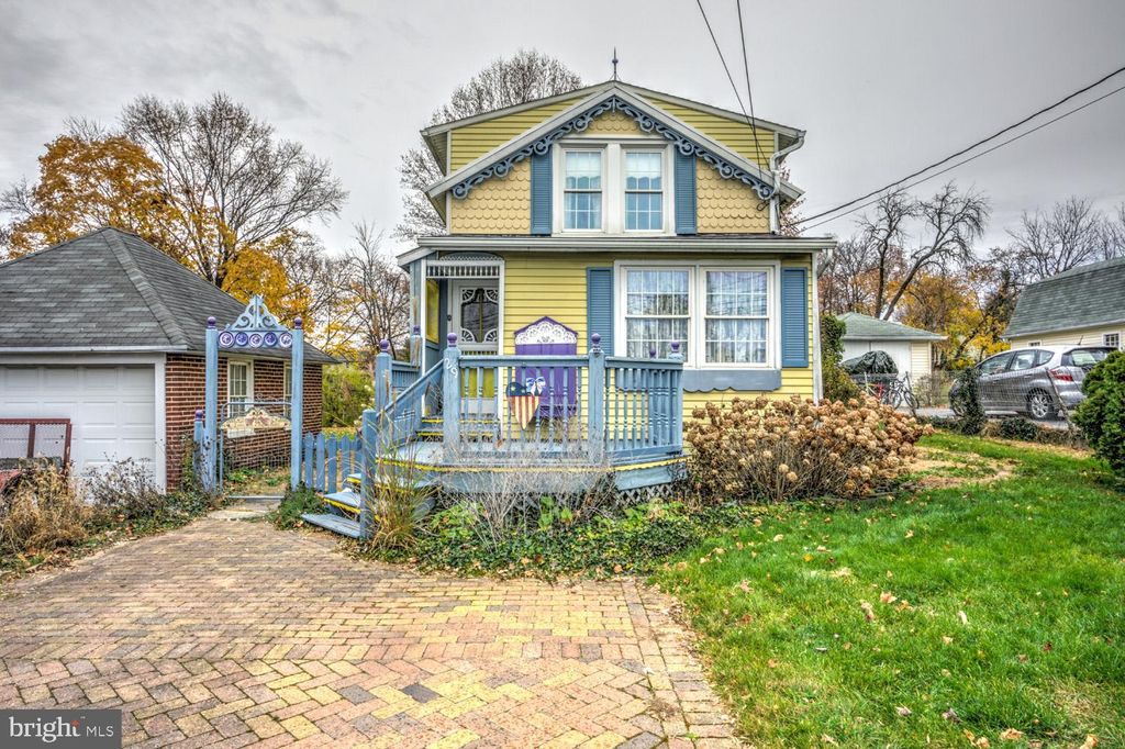 Photo of 29 Akron Road, Ephrata, PA 17522 (MLS # PALA2044090)