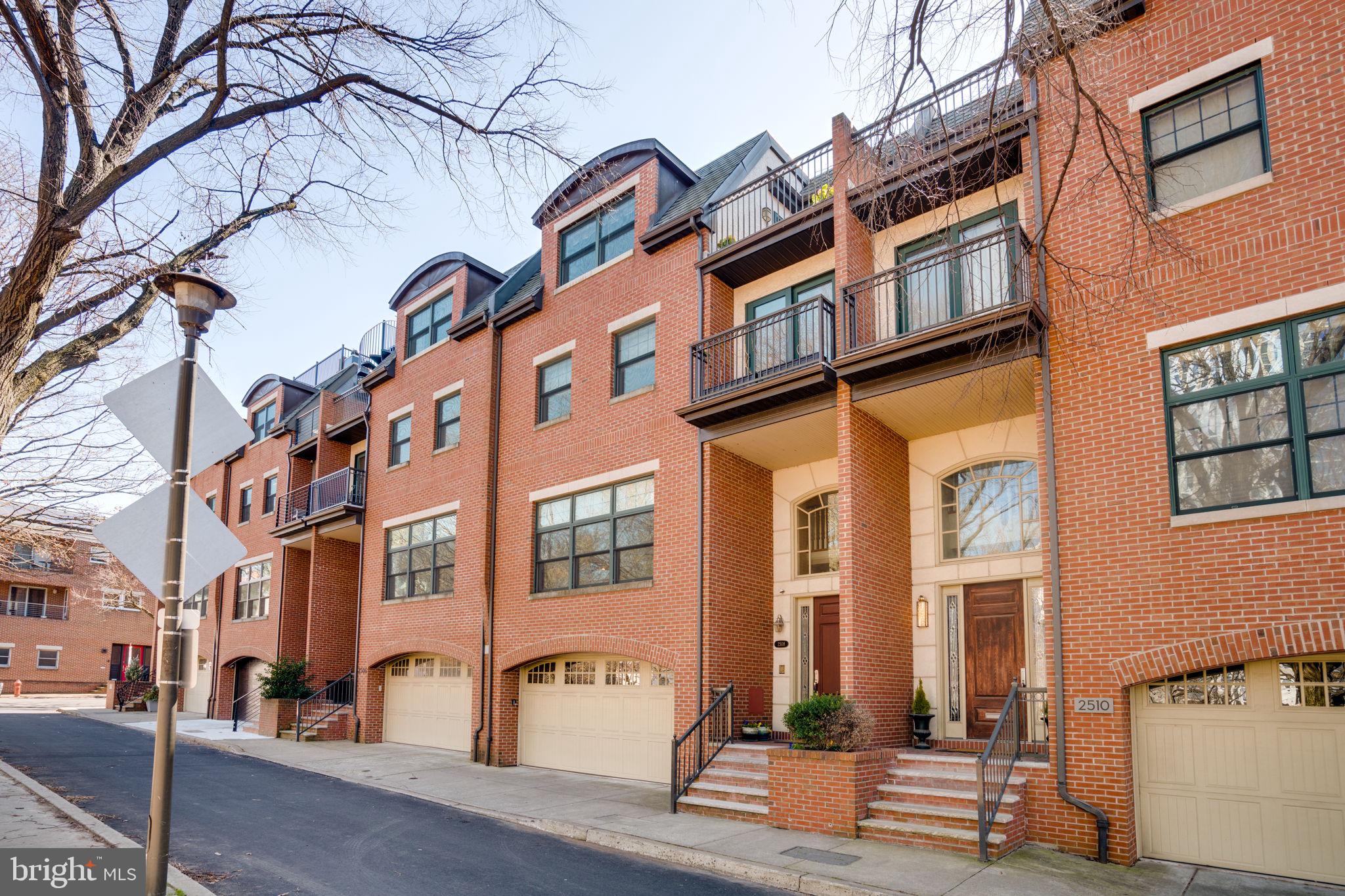 FITLER SQUARE - Residential