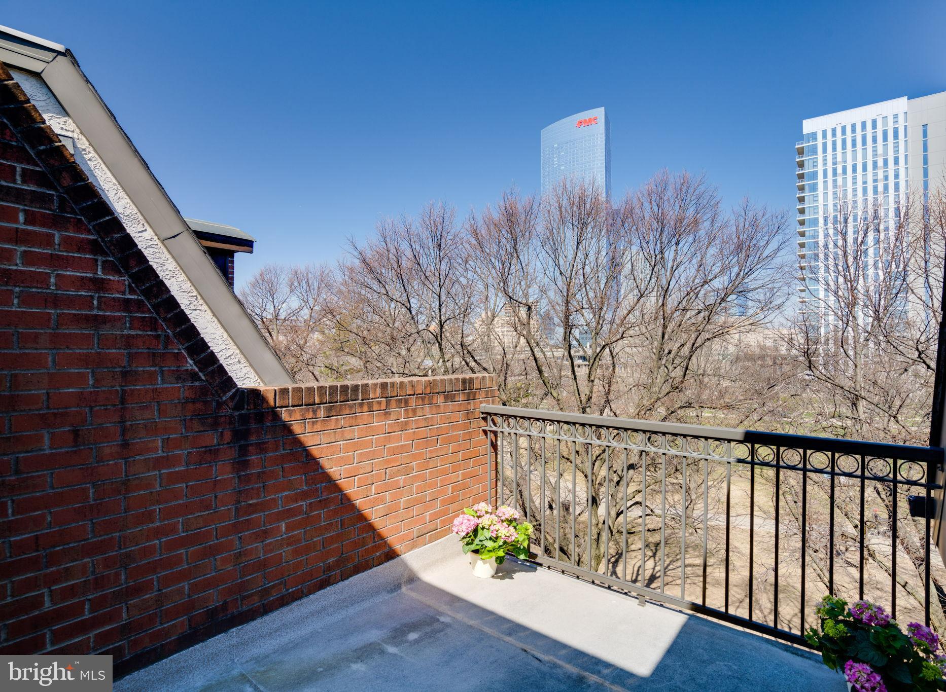 FITLER SQUARE - Residential