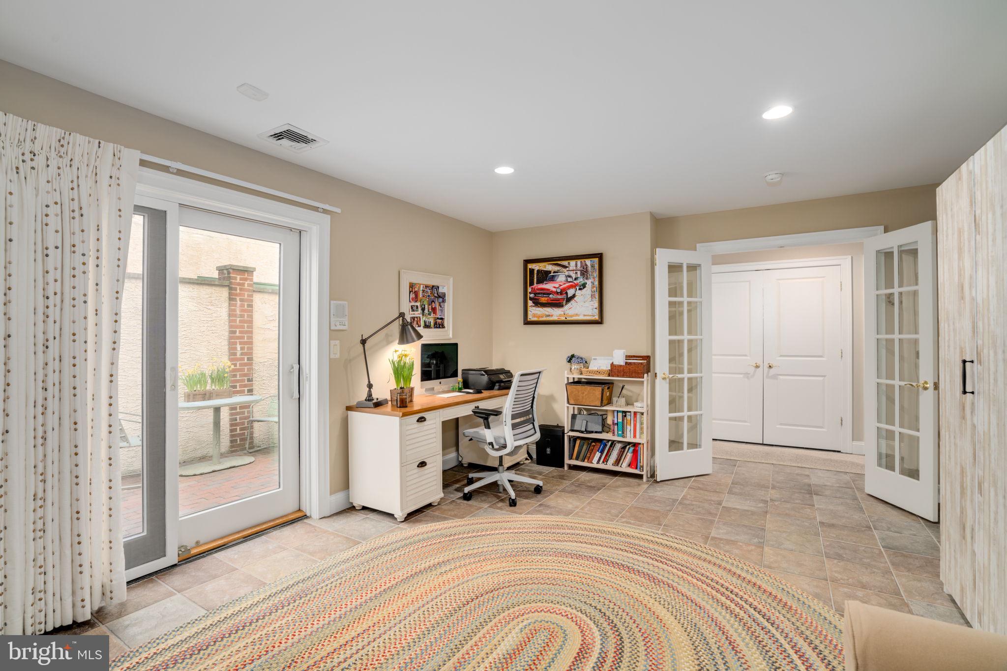 FITLER SQUARE - Residential