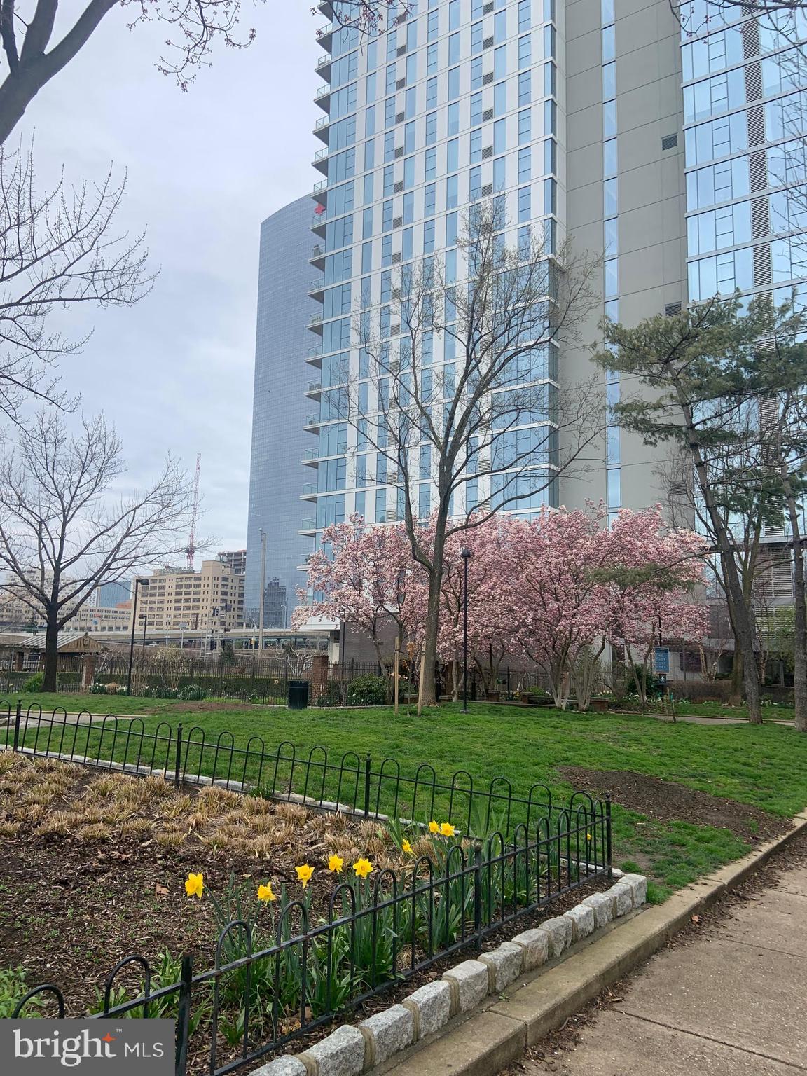 FITLER SQUARE - Residential