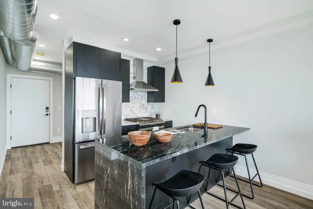526 Brown Street Unit 303, Philadelphia, PA 19123