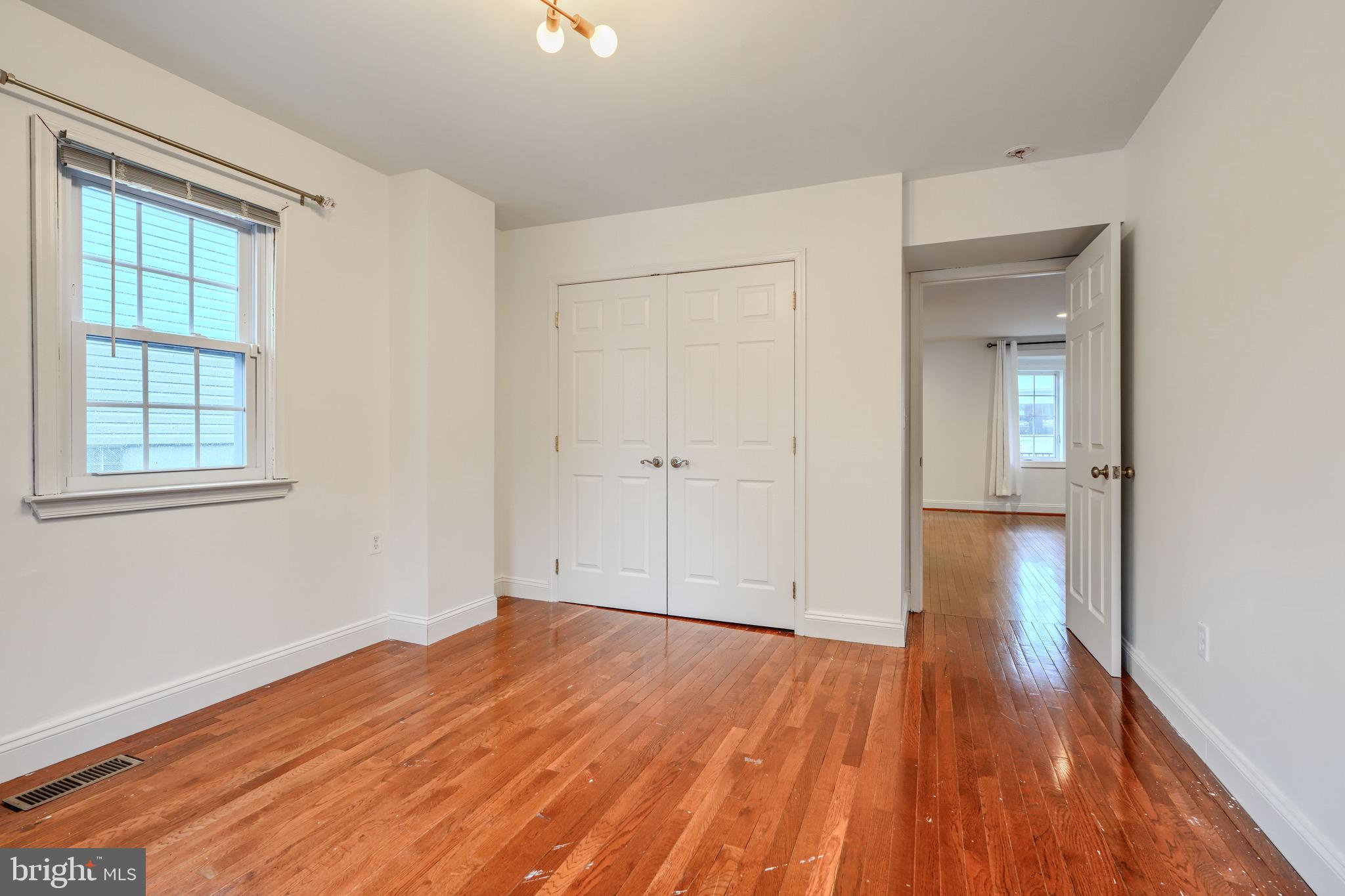 FULLERTON FARMS - Residential