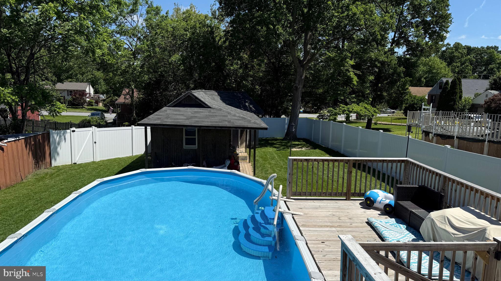 FULLERTON FARMS - Residential