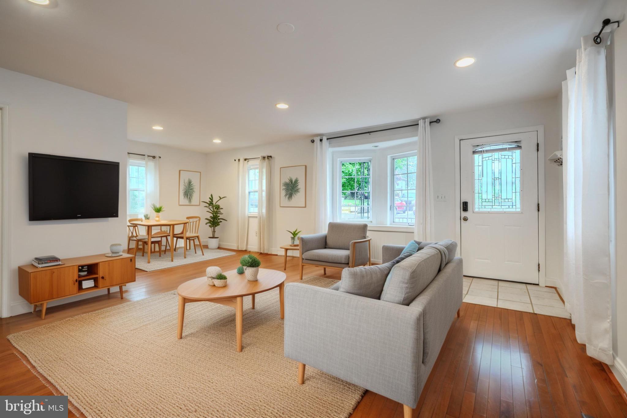 FULLERTON FARMS - Residential