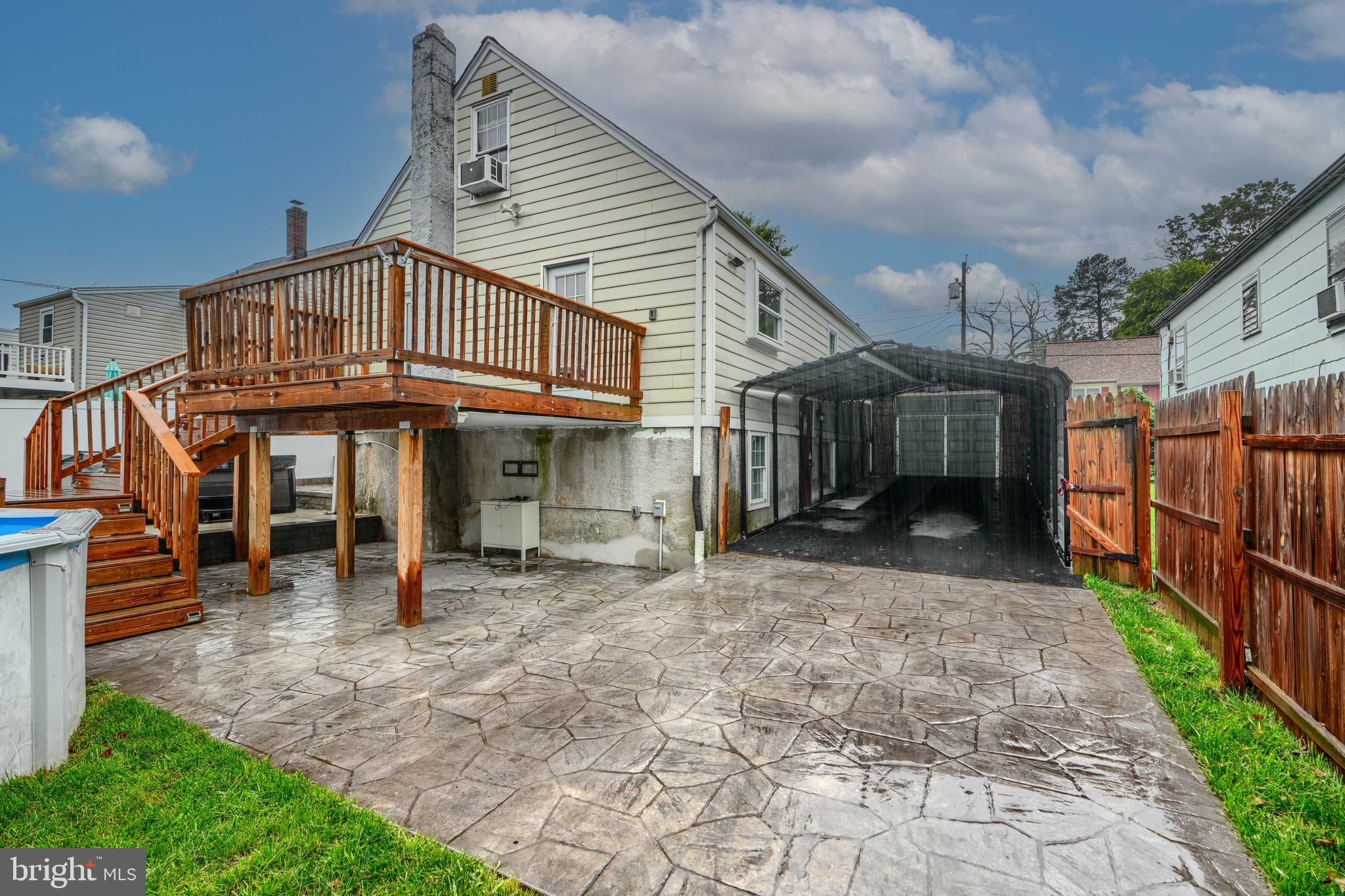 FULLERTON FARMS - Residential