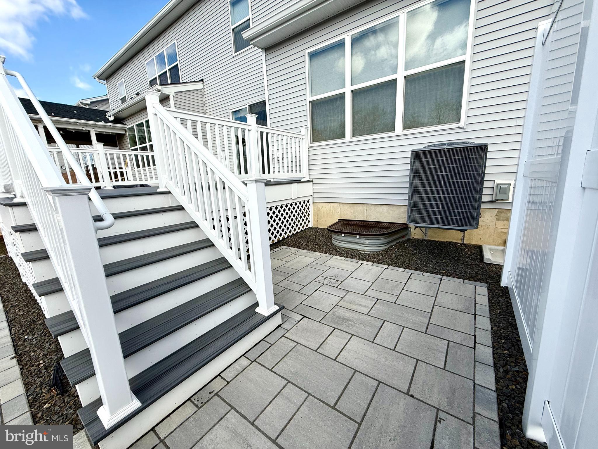 RESERVE AT EMERSON FARM - Residential