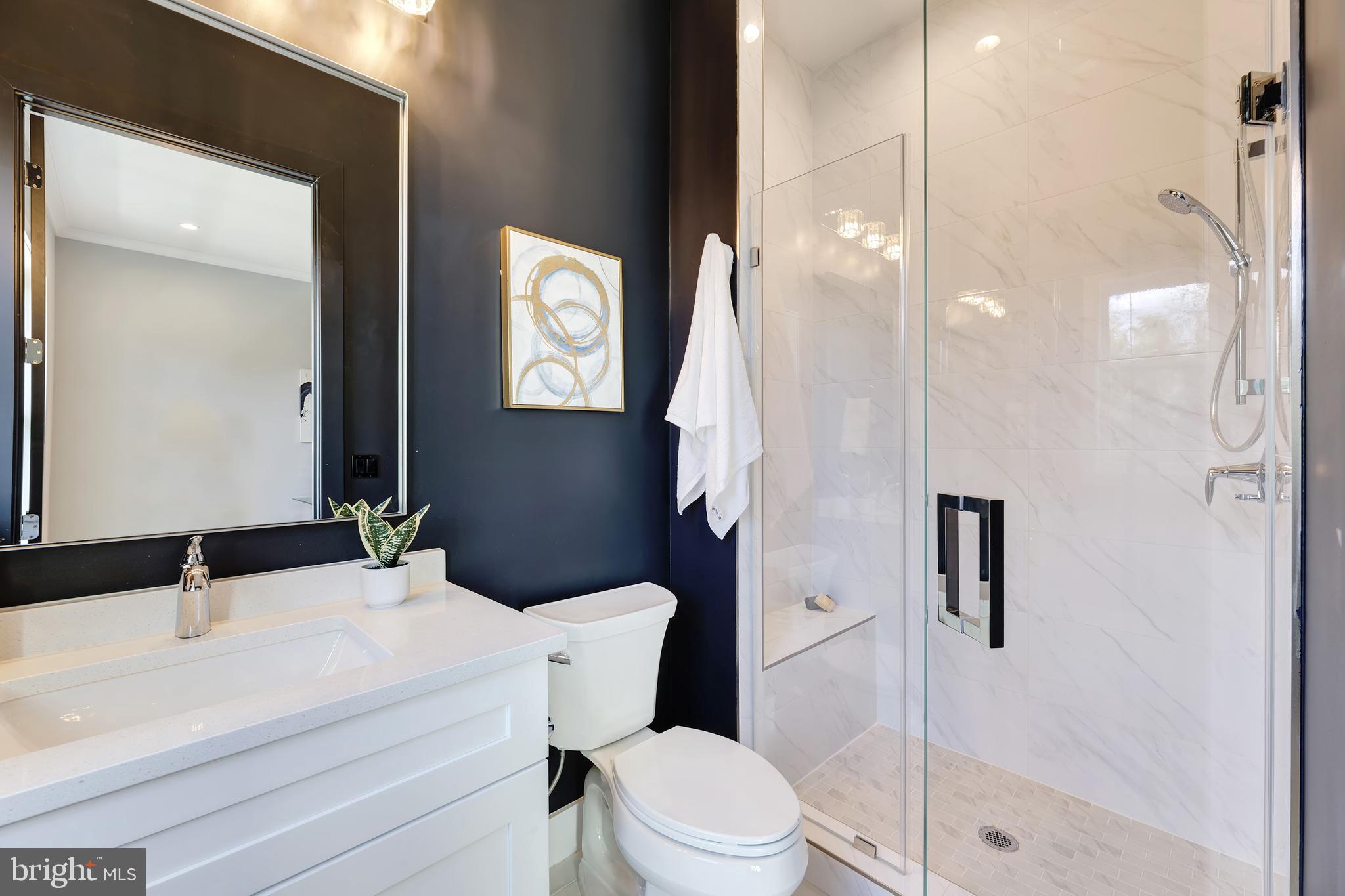 VIENNA WOODS - Residential