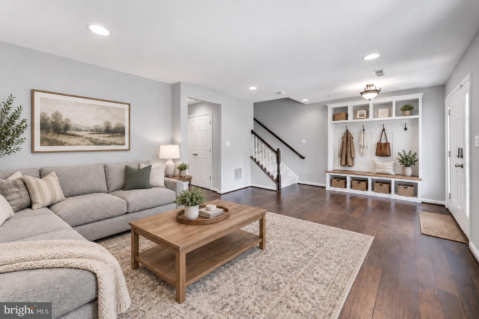 7545 HONEY LOCUST LANE
