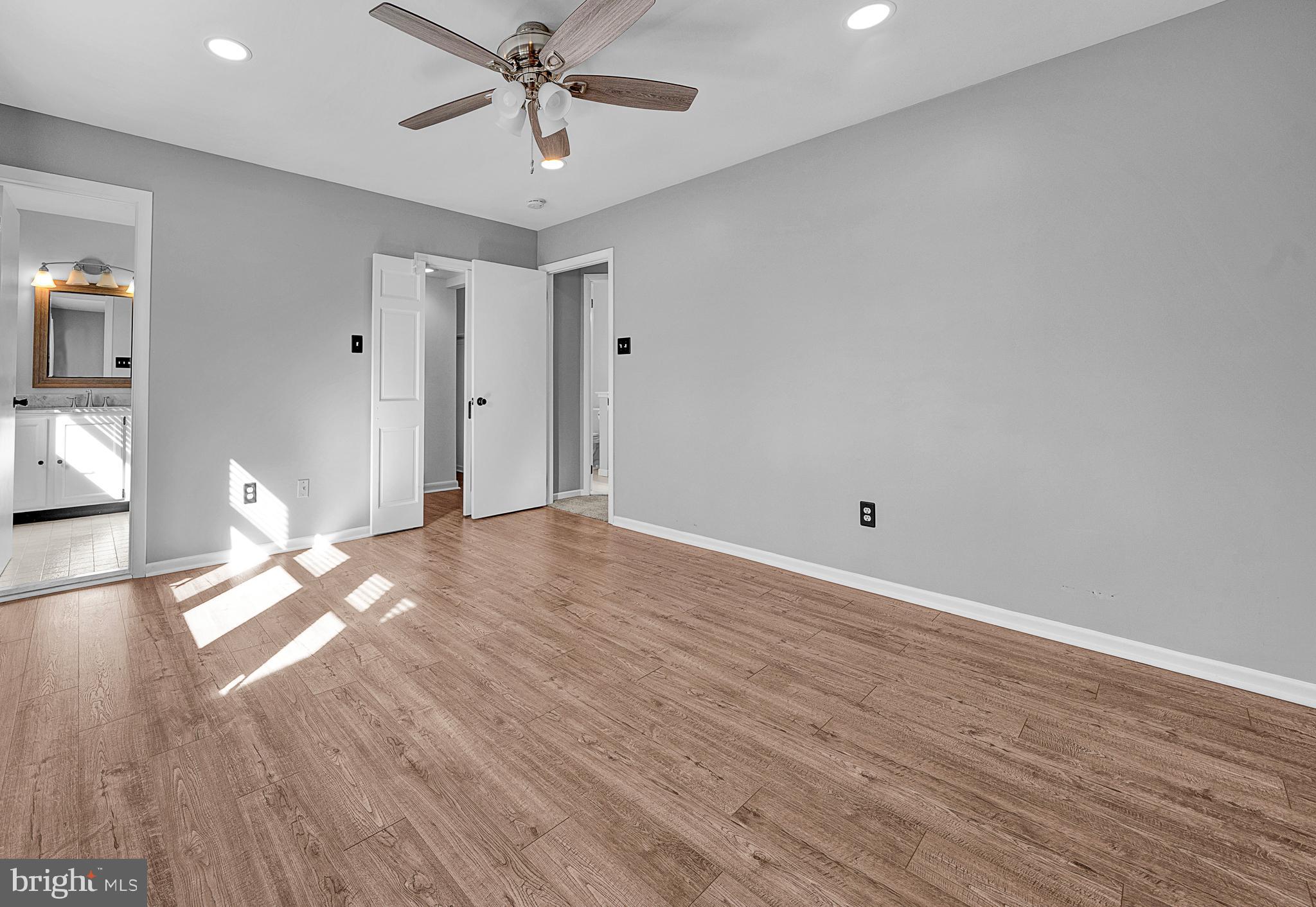 INGHAM MEWS - Residential Lease