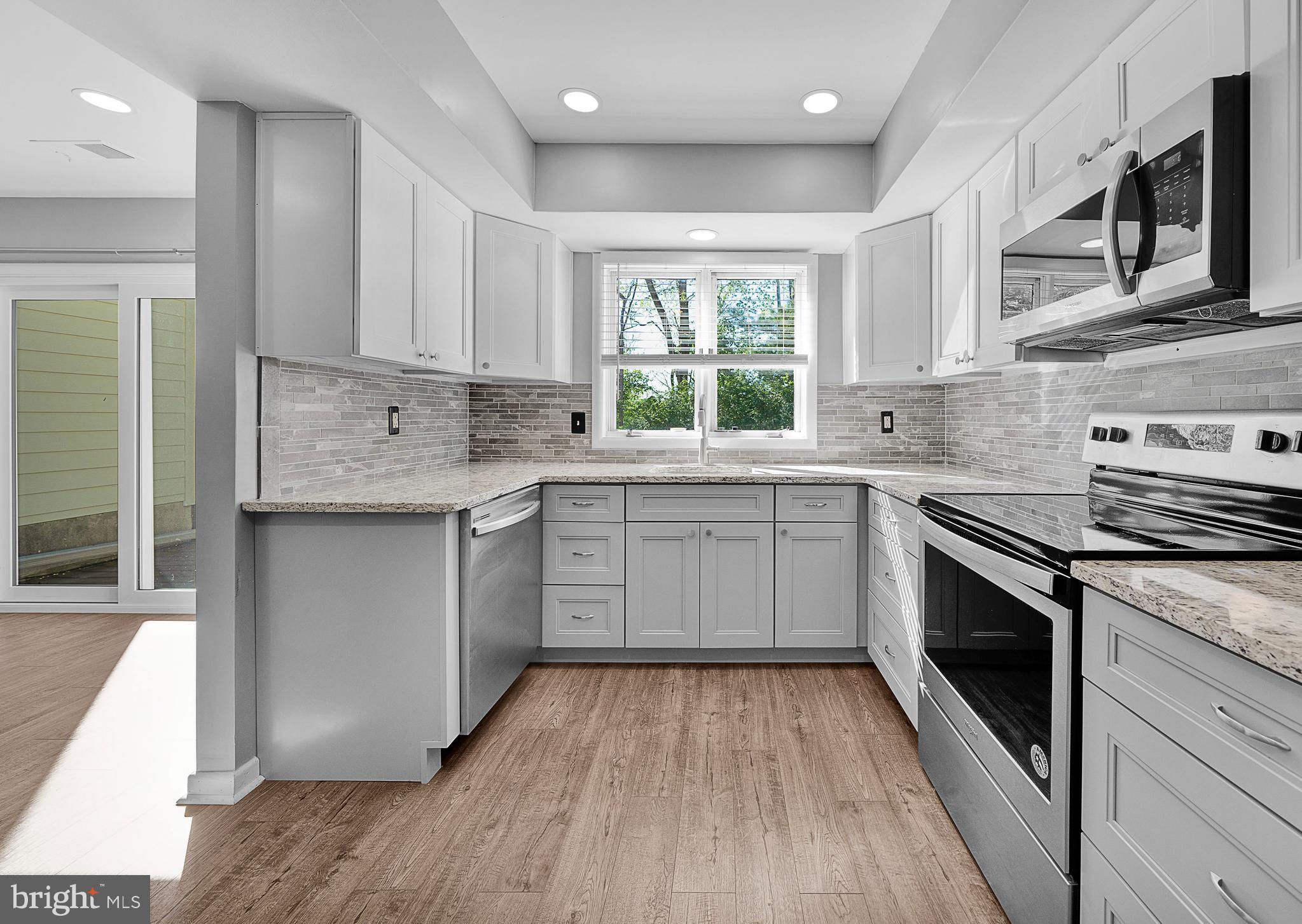 INGHAM MEWS - Residential Lease