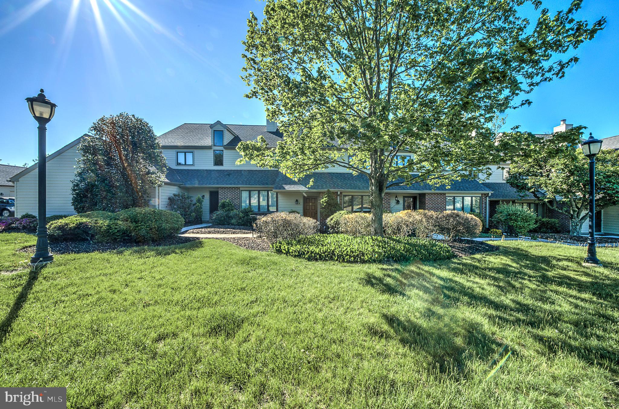 INGHAM MEWS - Residential Lease