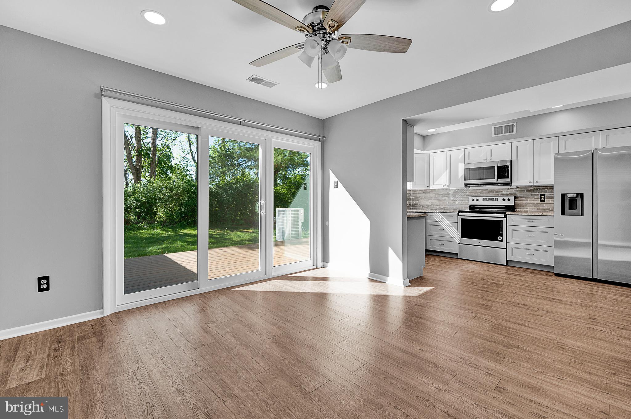 INGHAM MEWS - Residential Lease