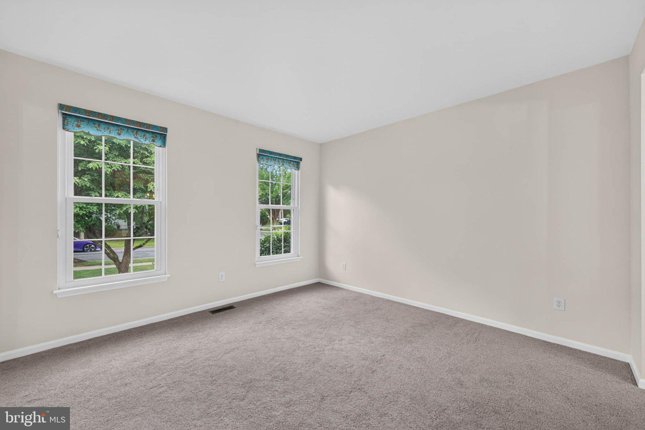 12521 ROYAL CROWN DRIVE