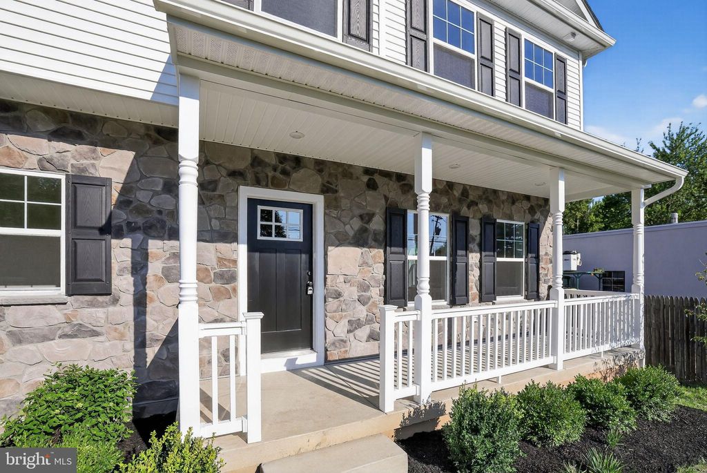 Photo of 102 High Street, DUBLIN, PA 18917 (MLS # PABU2105316)