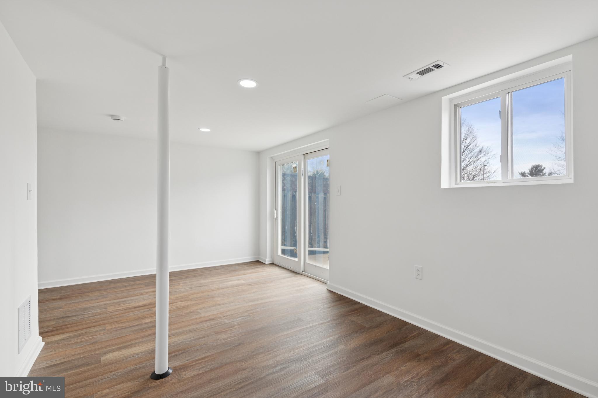 DISCOVERY - Residential