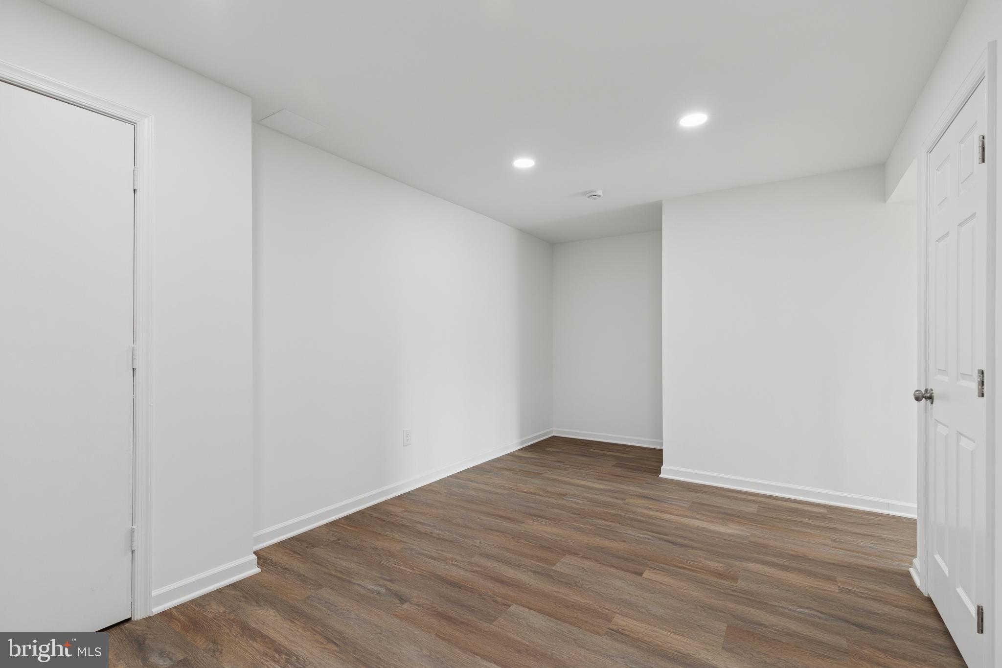 DISCOVERY - Residential