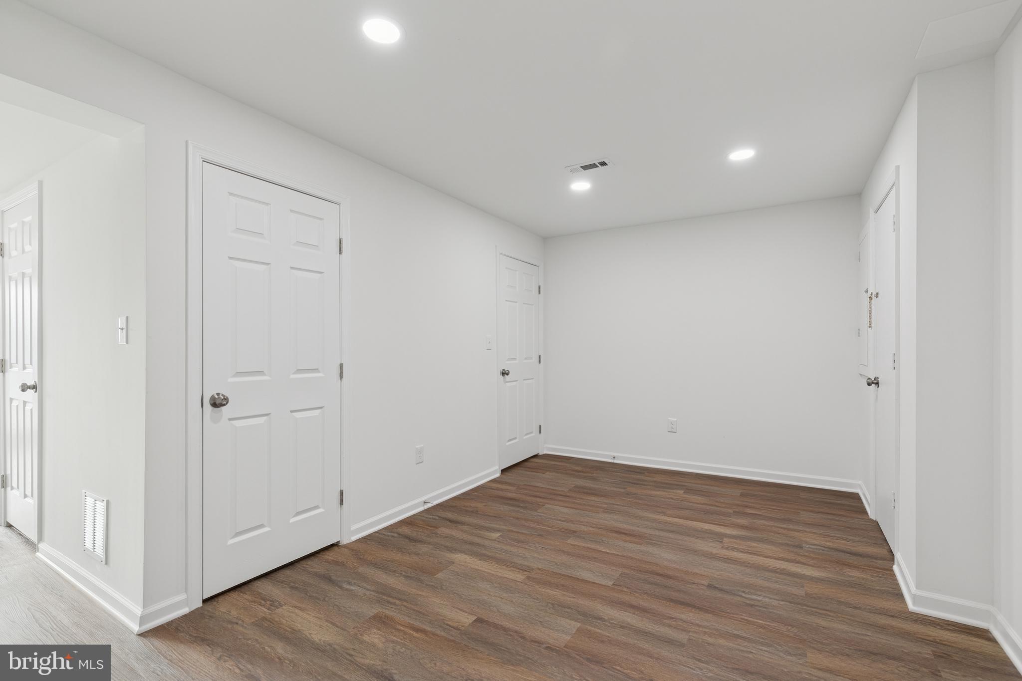 DISCOVERY - Residential