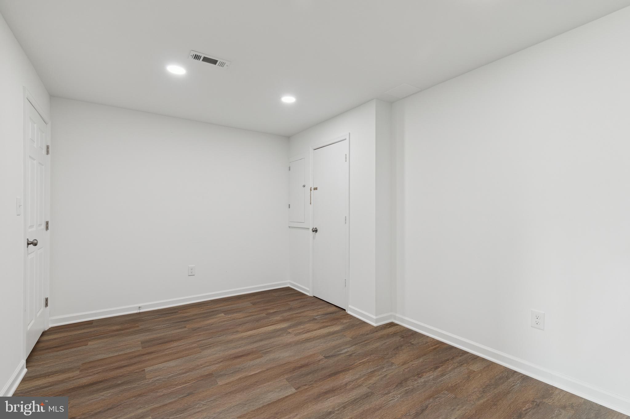 DISCOVERY - Residential