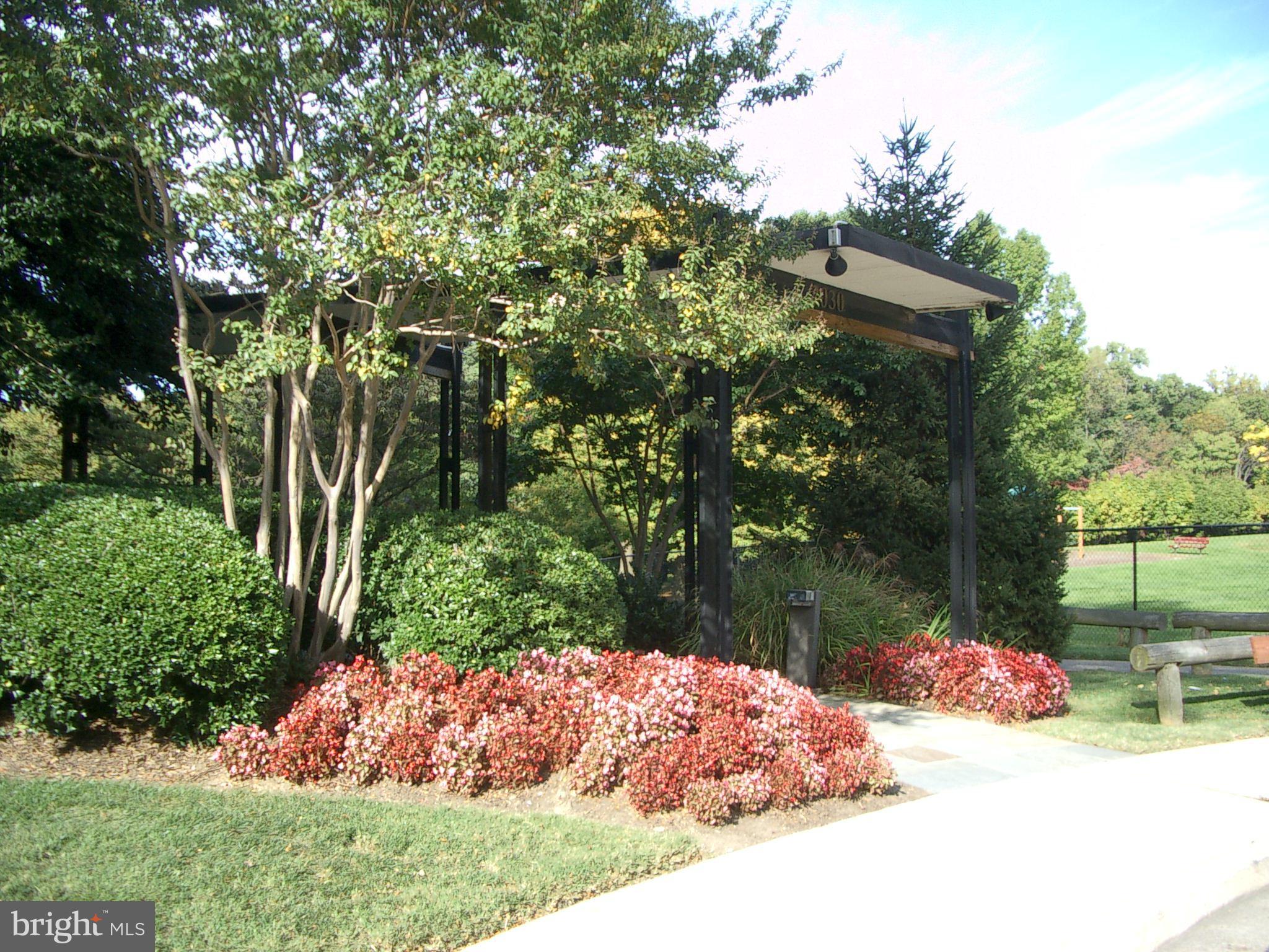 CIRCLE CONDOMINIUMS - Residential