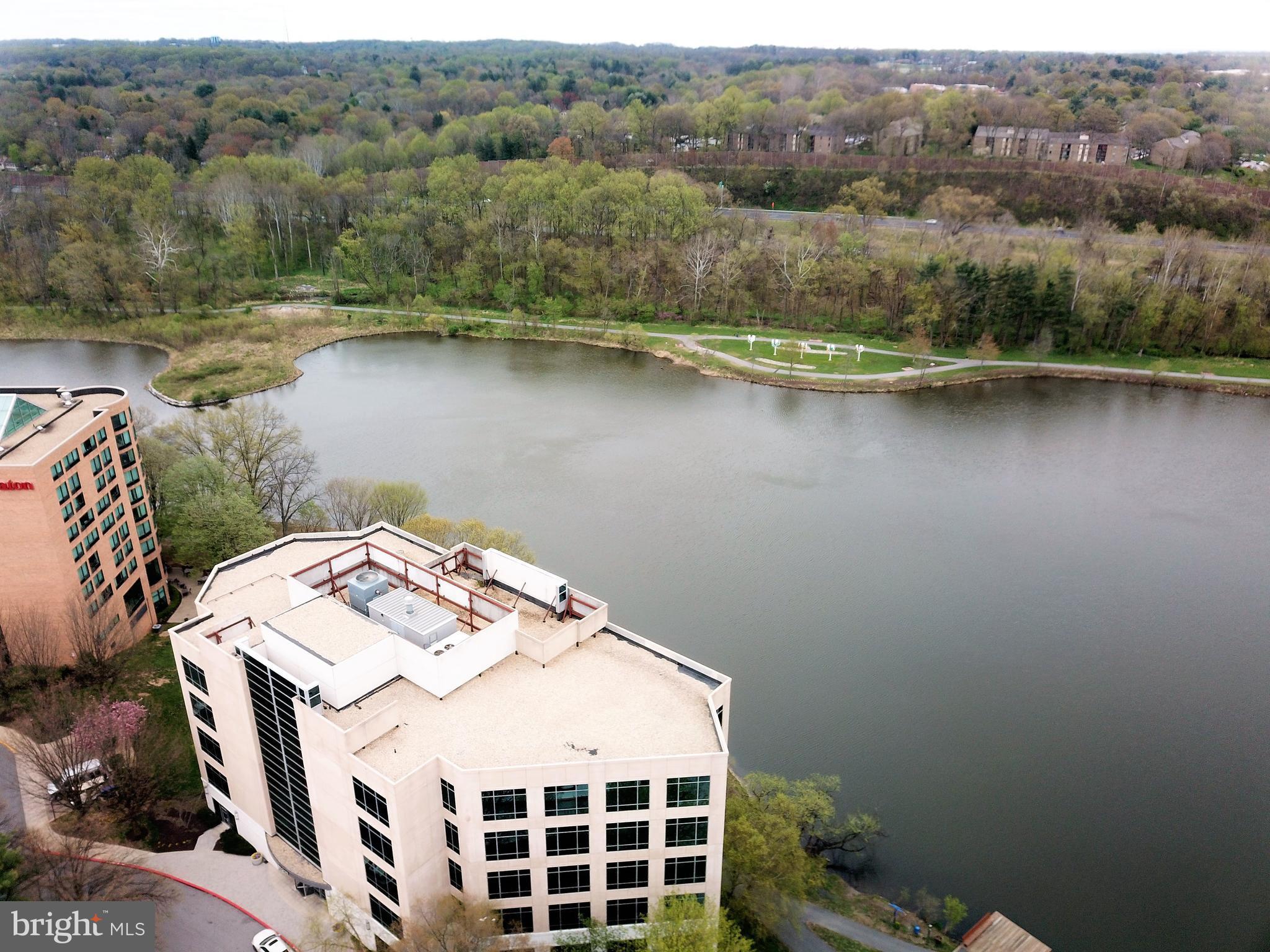 TOWN CENTER - Residential Lease