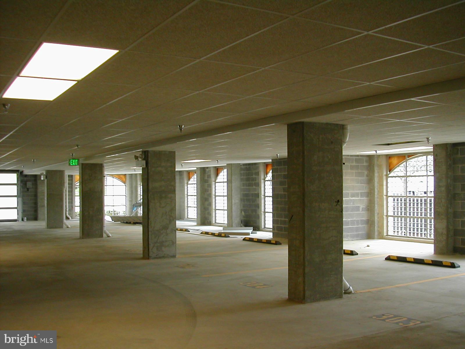 TOWN CENTER - Residential Lease