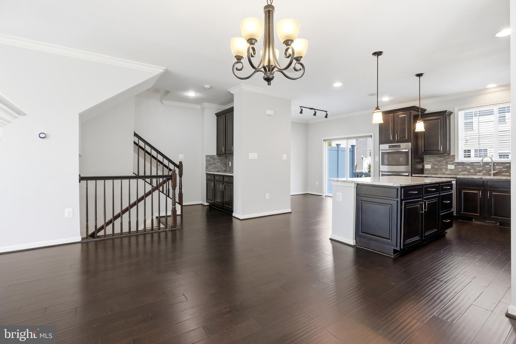 HASTINGS MARKETPLACE - Residential