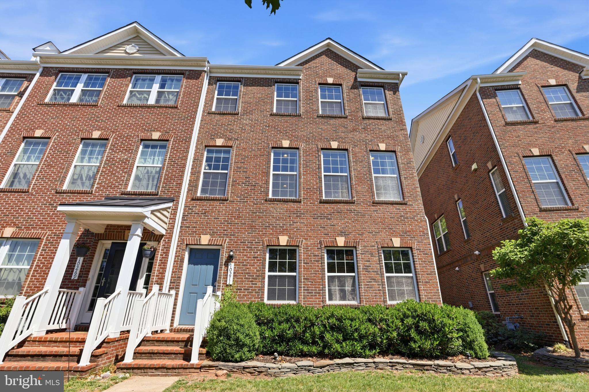 HASTINGS MARKETPLACE - Residential